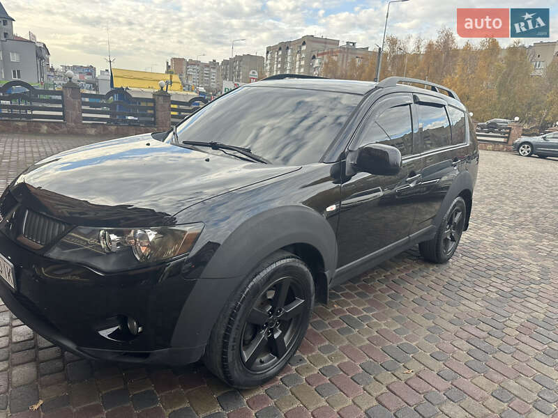 Позашляховик / Кросовер Mitsubishi Outlander 2008 в Тернополі фото 2 Позашляховик / Кросовер Mitsubishi Outlander 2008 в Тернополі