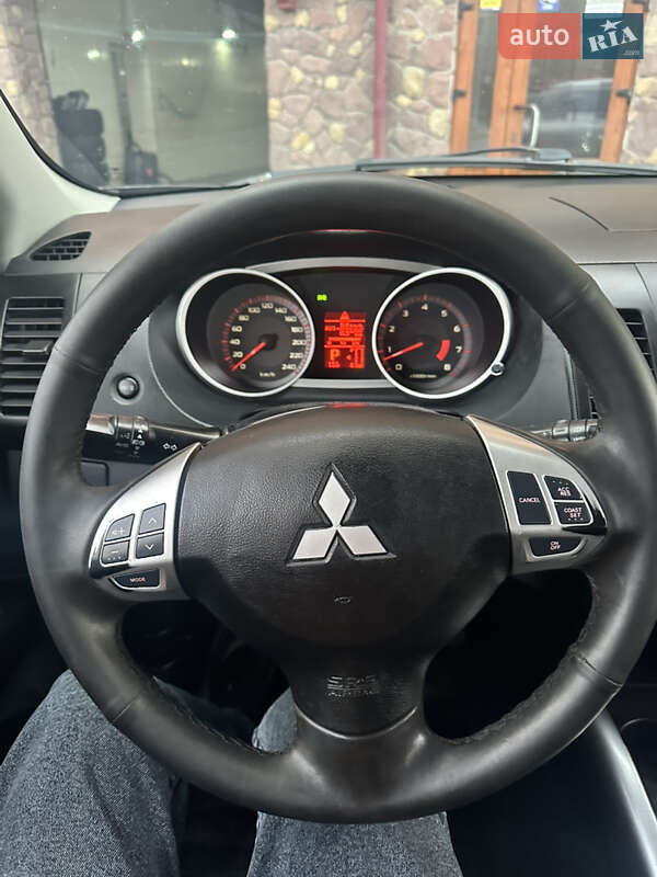 Позашляховик / Кросовер Mitsubishi Outlander 2008 в Тернополі фото 14 Позашляховик / Кросовер Mitsubishi Outlander 2008 в Тернополі