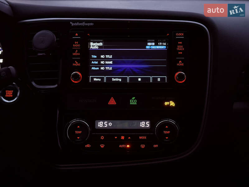 Внедорожник / Кроссовер Mitsubishi Outlander 2016 в Львове фото 24 Внедорожник / Кроссовер Mitsubishi Outlander 2016 в Львове