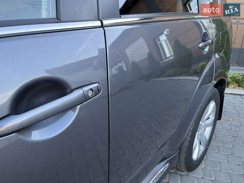 Внедорожник / Кроссовер Mitsubishi Outlander 2012 в Виннице