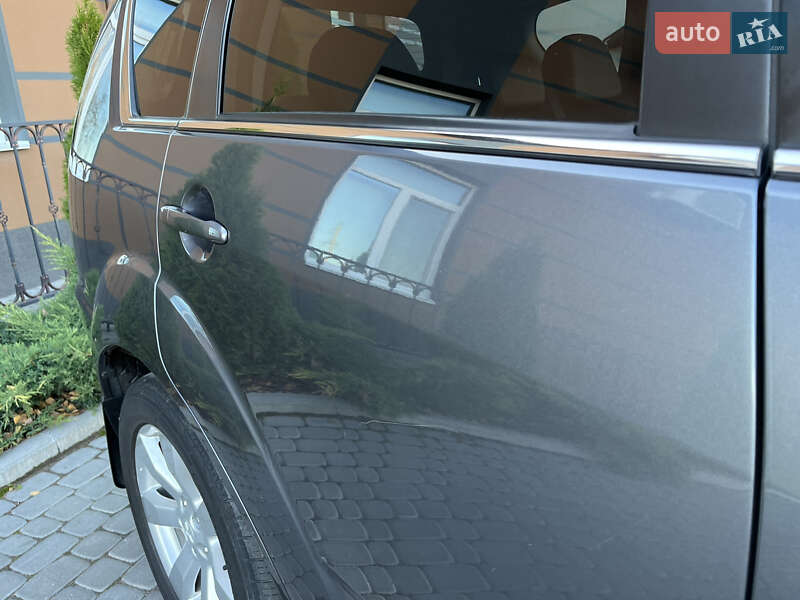 Внедорожник / Кроссовер Mitsubishi Outlander 2012 в Виннице