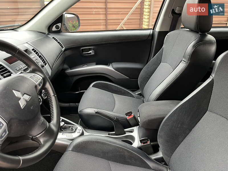 Внедорожник / Кроссовер Mitsubishi Outlander 2012 в Виннице