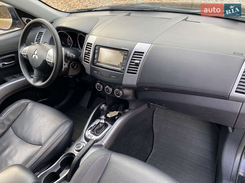 Внедорожник / Кроссовер Mitsubishi Outlander 2011 в Радивилове фото 42 Внедорожник / Кроссовер Mitsubishi Outlander 2011 в Радивилове