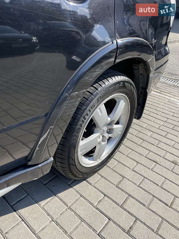 Внедорожник / Кроссовер Mitsubishi Outlander 2007 в Львове