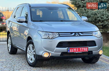 Позашляховик / Кросовер Mitsubishi Outlander 2012 в Трускавці