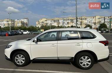 Позашляховик / Кросовер Mitsubishi Outlander 2019 в Одесі