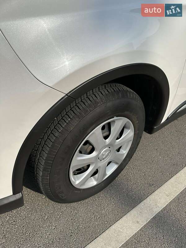 Внедорожник / Кроссовер Mitsubishi Outlander 2019 в Одессе фото 36 Внедорожник / Кроссовер Mitsubishi Outlander 2019 в Одессе