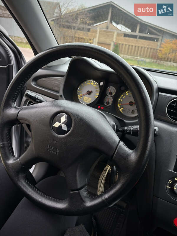 Внедорожник / Кроссовер Mitsubishi Outlander 2007 в Киеве фото 18 Внедорожник / Кроссовер Mitsubishi Outlander 2007 в Киеве