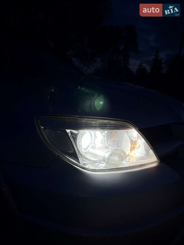 Внедорожник / Кроссовер Mitsubishi Outlander 2007 в Киеве фото 38 Внедорожник / Кроссовер Mitsubishi Outlander 2007 в Киеве