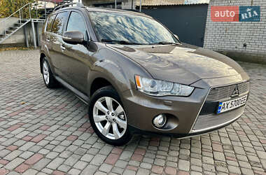 Внедорожник / Кроссовер Mitsubishi Outlander 2012 в Харькове