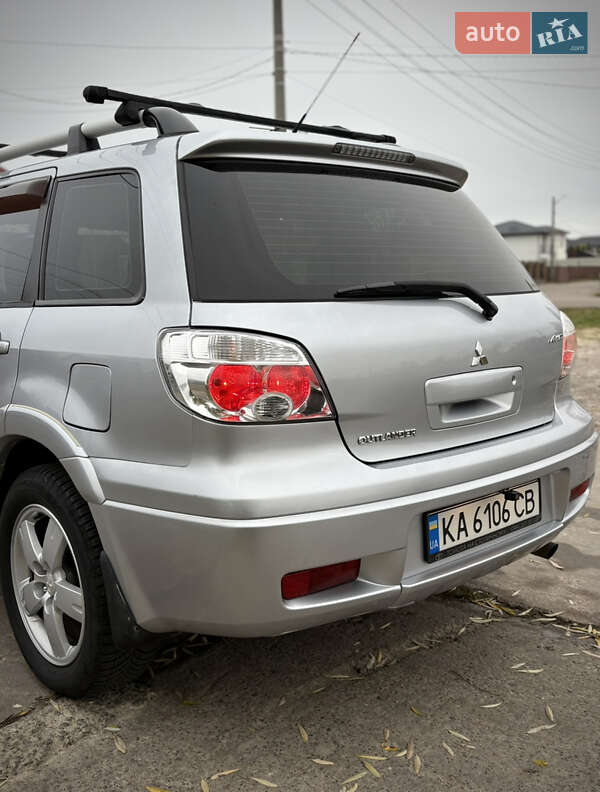 Внедорожник / Кроссовер Mitsubishi Outlander 2007 в Киеве фото 15 Внедорожник / Кроссовер Mitsubishi Outlander 2007 в Киеве