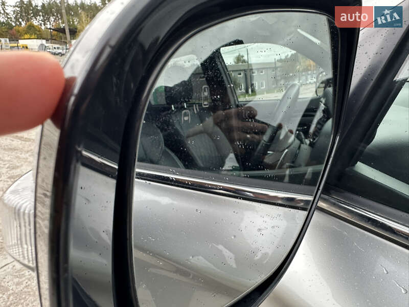 Внедорожник / Кроссовер Mitsubishi Outlander 2020 в Киеве