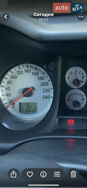 Позашляховик / Кросовер Mitsubishi Outlander 2007 в Києві