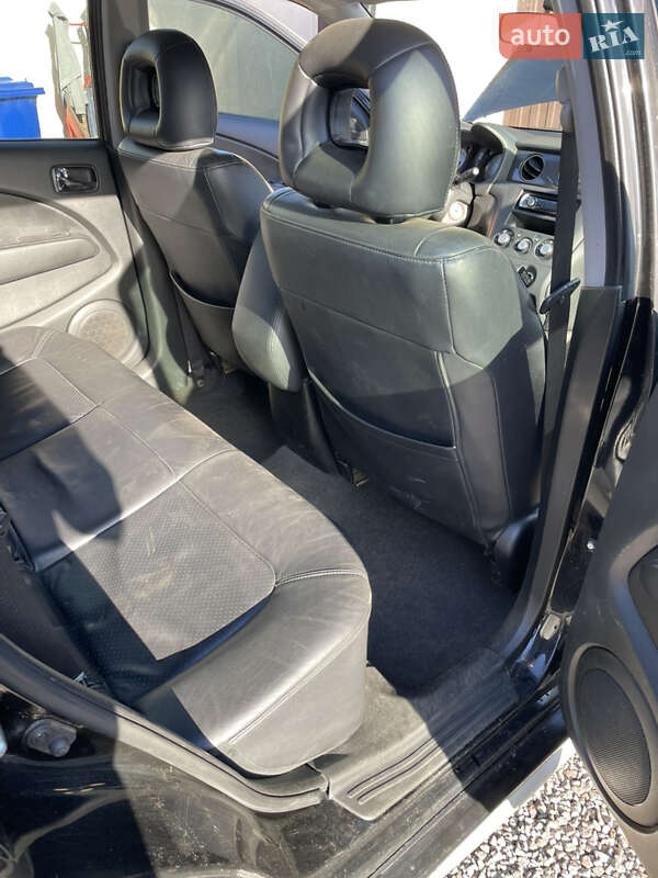 Позашляховик / Кросовер Mitsubishi Outlander 2007 в Києві