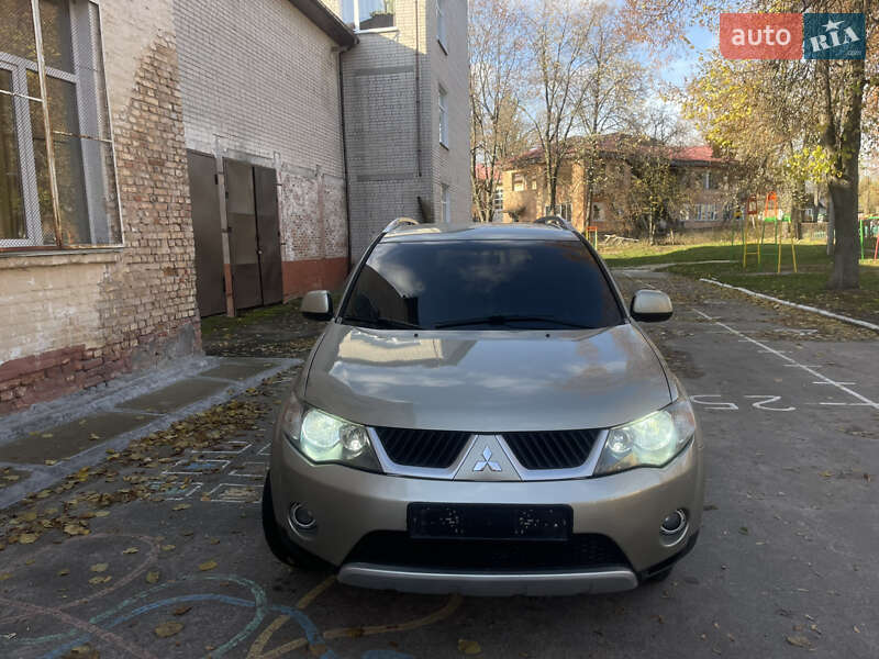 Внедорожник / Кроссовер Mitsubishi Outlander 2008 в Чернигове фото 10 Внедорожник / Кроссовер Mitsubishi Outlander 2008 в Чернигове