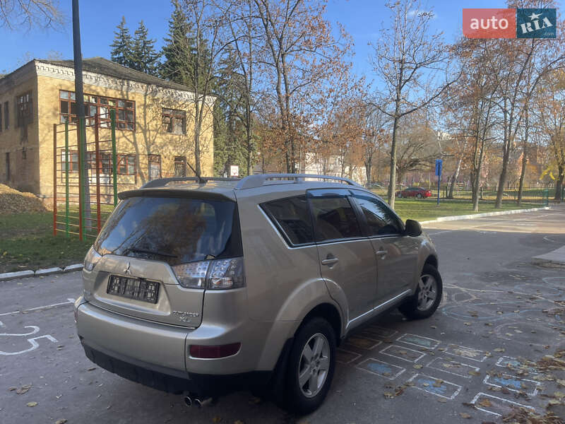 Внедорожник / Кроссовер Mitsubishi Outlander 2008 в Чернигове фото 8 Внедорожник / Кроссовер Mitsubishi Outlander 2008 в Чернигове