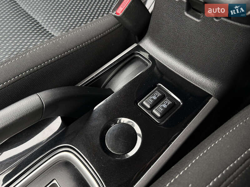 Внедорожник / Кроссовер Mitsubishi Outlander 2021 в Одессе фото 26 Внедорожник / Кроссовер Mitsubishi Outlander 2021 в Одессе