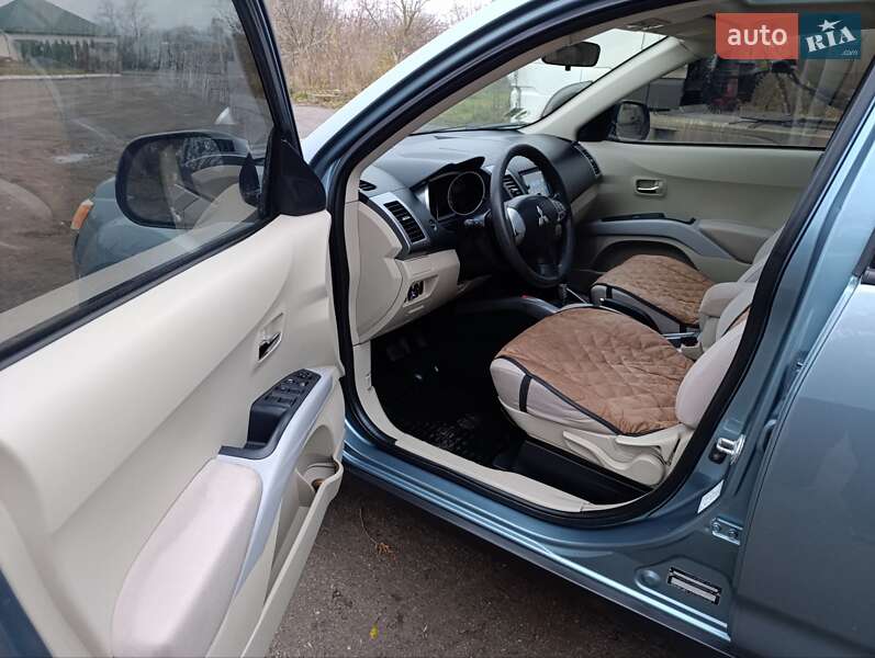 Внедорожник / Кроссовер Mitsubishi Outlander 2008 в Хмельницком фото 19 Внедорожник / Кроссовер Mitsubishi Outlander 2008 в Хмельницком