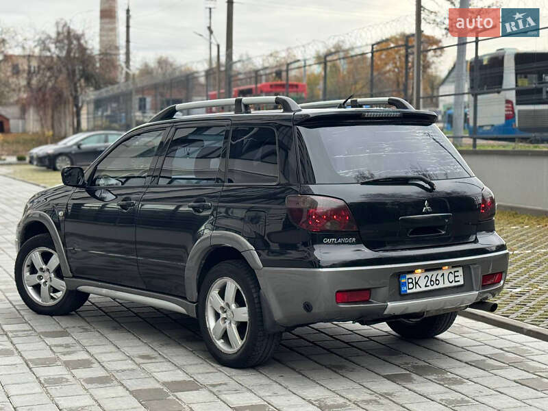 Внедорожник / Кроссовер Mitsubishi Outlander 2005 в Ровно фото 6 Внедорожник / Кроссовер Mitsubishi Outlander 2005 в Ровно
