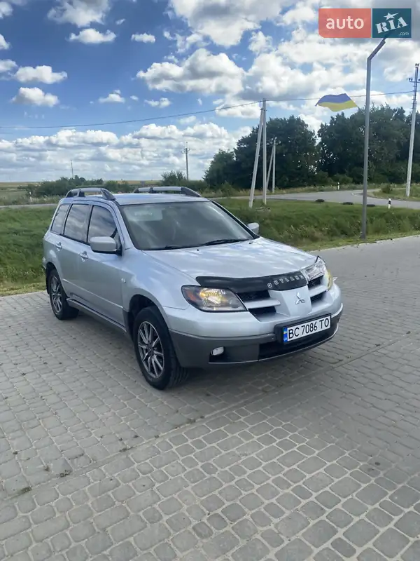 Mitsubishi Outlander 2003