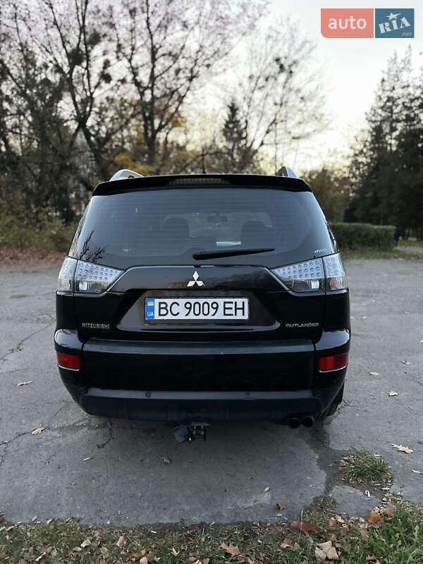 Внедорожник / Кроссовер Mitsubishi Outlander 2008 в Львове фото 5 Внедорожник / Кроссовер Mitsubishi Outlander 2008 в Львове