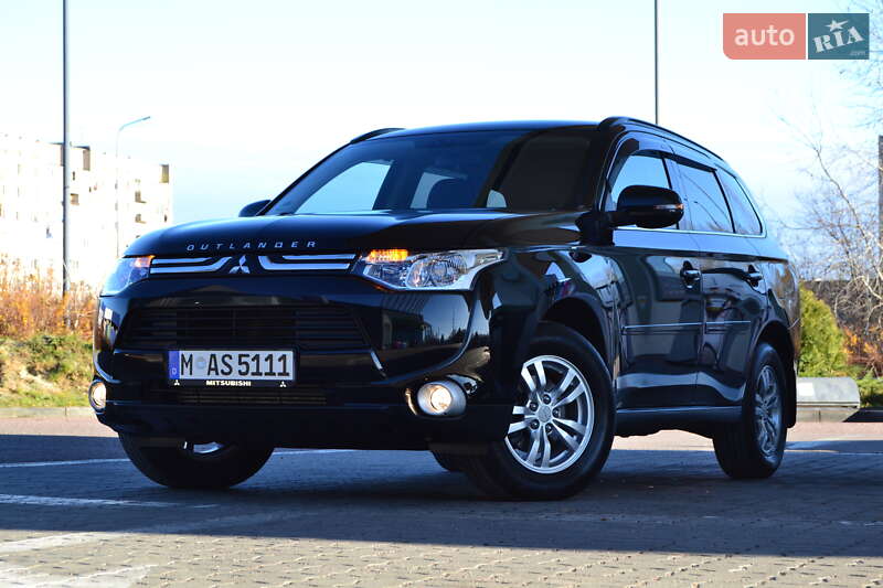 Внедорожник / Кроссовер Mitsubishi Outlander 2013 в Дрогобыче