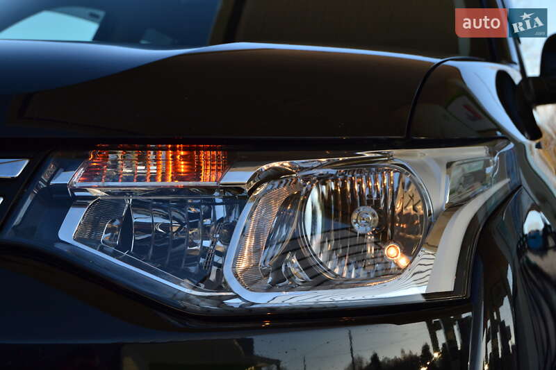 Внедорожник / Кроссовер Mitsubishi Outlander 2013 в Дрогобыче