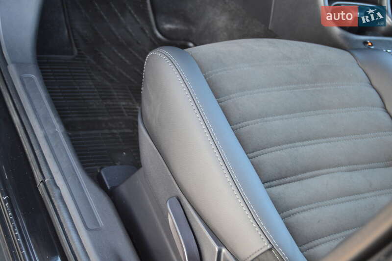 Внедорожник / Кроссовер Mitsubishi Outlander 2013 в Дрогобыче