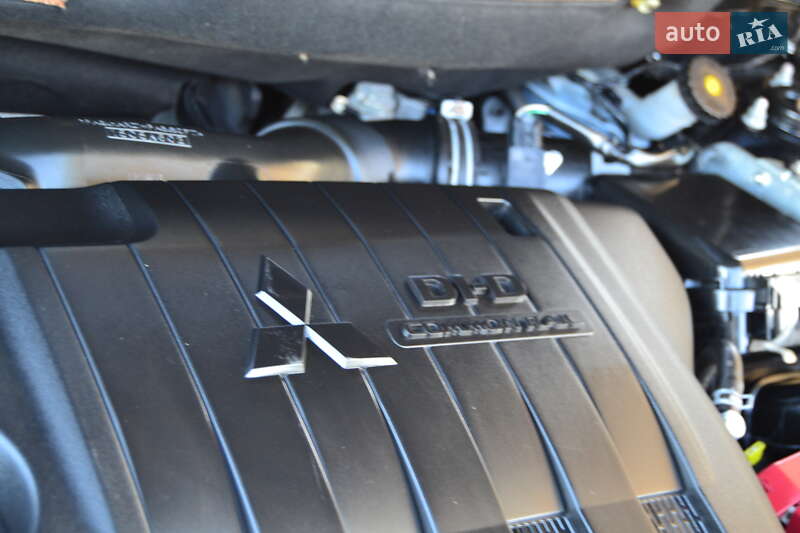 Внедорожник / Кроссовер Mitsubishi Outlander 2013 в Дрогобыче