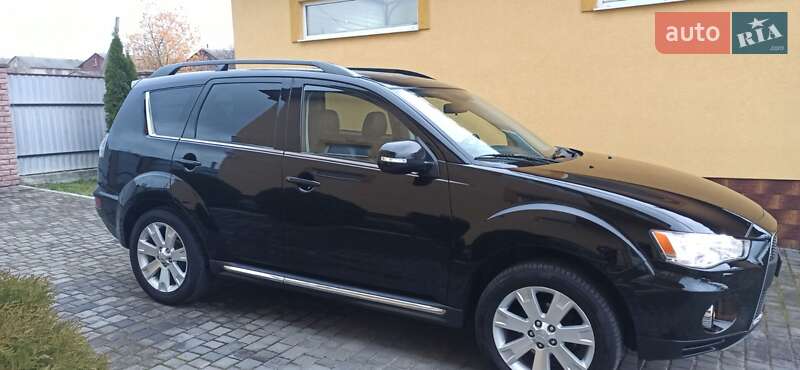 Внедорожник / Кроссовер Mitsubishi Outlander 2011 в Черновцах фото 6 Внедорожник / Кроссовер Mitsubishi Outlander 2011 в Черновцах