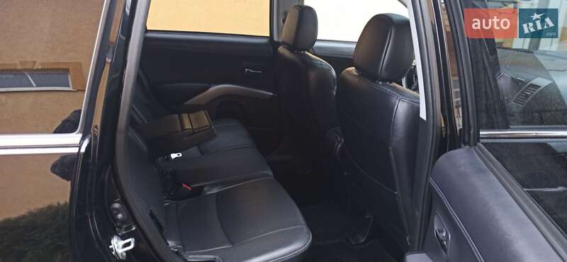 Внедорожник / Кроссовер Mitsubishi Outlander 2011 в Черновцах фото 34 Внедорожник / Кроссовер Mitsubishi Outlander 2011 в Черновцах