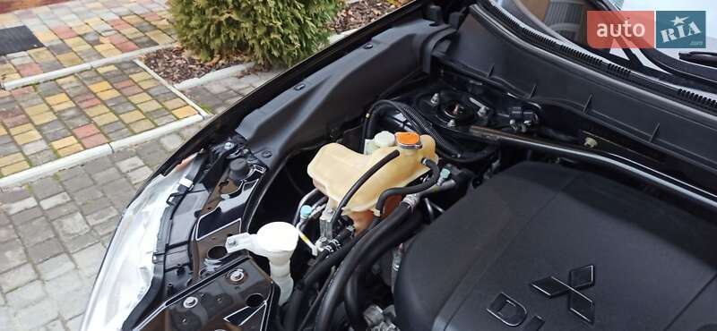 Внедорожник / Кроссовер Mitsubishi Outlander 2011 в Черновцах фото 45 Внедорожник / Кроссовер Mitsubishi Outlander 2011 в Черновцах