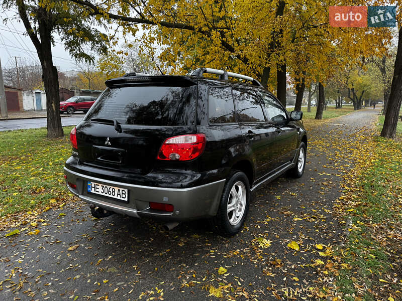 Внедорожник / Кроссовер Mitsubishi Outlander 2008 в Николаеве