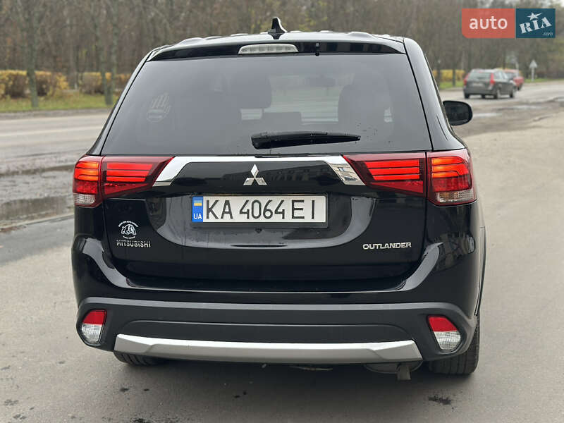 Внедорожник / Кроссовер Mitsubishi Outlander 2018 в Белой Церкви фото 9 Внедорожник / Кроссовер Mitsubishi Outlander 2018 в Белой Церкви