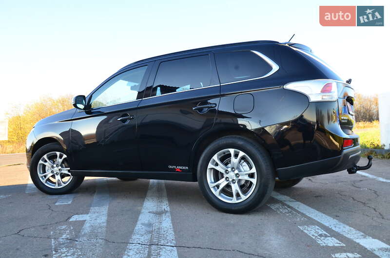 Позашляховик / Кросовер Mitsubishi Outlander 2013 в Дрогобичі фото 29 Позашляховик / Кросовер Mitsubishi Outlander 2013 в Дрогобичі