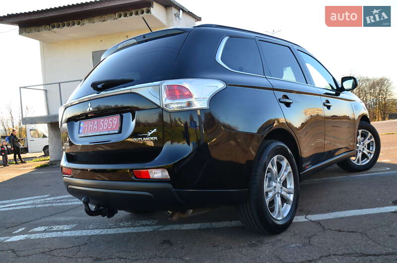 Позашляховик / Кросовер Mitsubishi Outlander 2013 в Дрогобичі фото 32 Позашляховик / Кросовер Mitsubishi Outlander 2013 в Дрогобичі