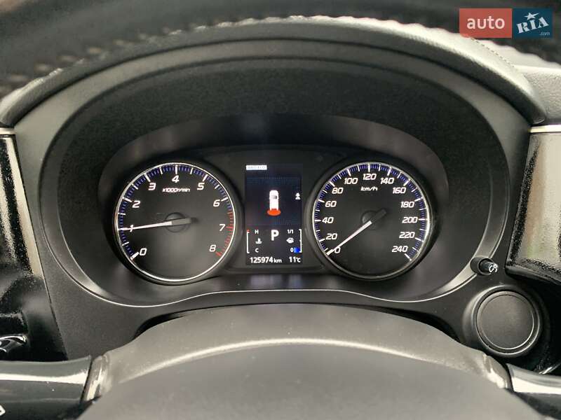 Внедорожник / Кроссовер Mitsubishi Outlander 2018 в Киеве фото 95 Внедорожник / Кроссовер Mitsubishi Outlander 2018 в Киеве