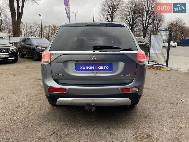 Позашляховик / Кросовер Mitsubishi Outlander 2015 в Вінниці фото 6 Позашляховик / Кросовер Mitsubishi Outlander 2015 в Вінниці