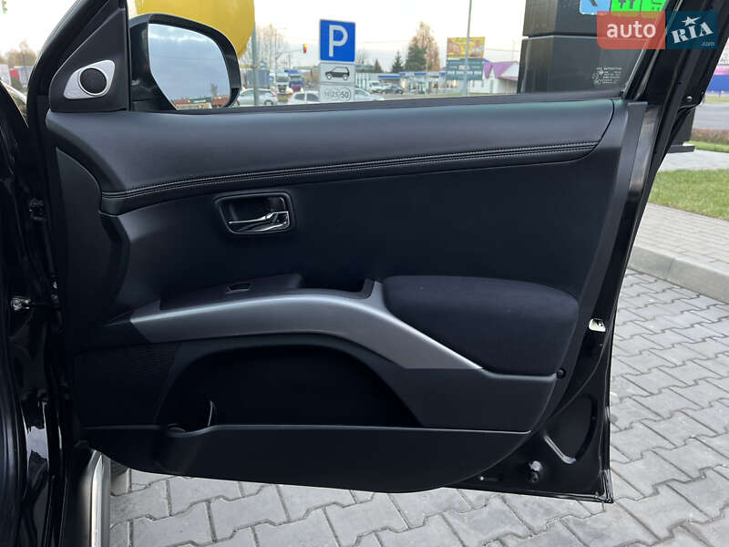 Позашляховик / Кросовер Mitsubishi Outlander 2012 в Ковелі фото 84 Позашляховик / Кросовер Mitsubishi Outlander 2012 в Ковелі