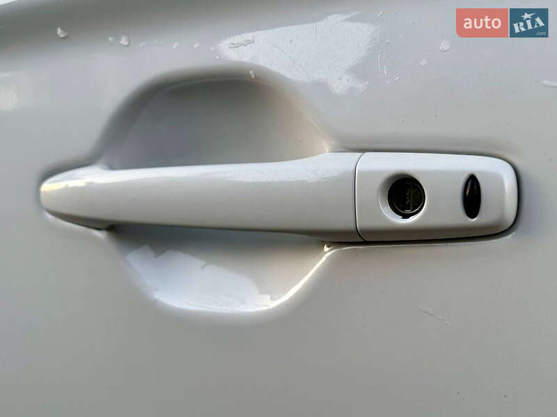 Позашляховик / Кросовер Mitsubishi Outlander 2013 в Білій Церкві фото 11 Позашляховик / Кросовер Mitsubishi Outlander 2013 в Білій Церкві