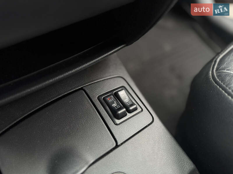 Внедорожник / Кроссовер Mitsubishi Outlander 2006 в Киеве фото 36 Внедорожник / Кроссовер Mitsubishi Outlander 2006 в Киеве