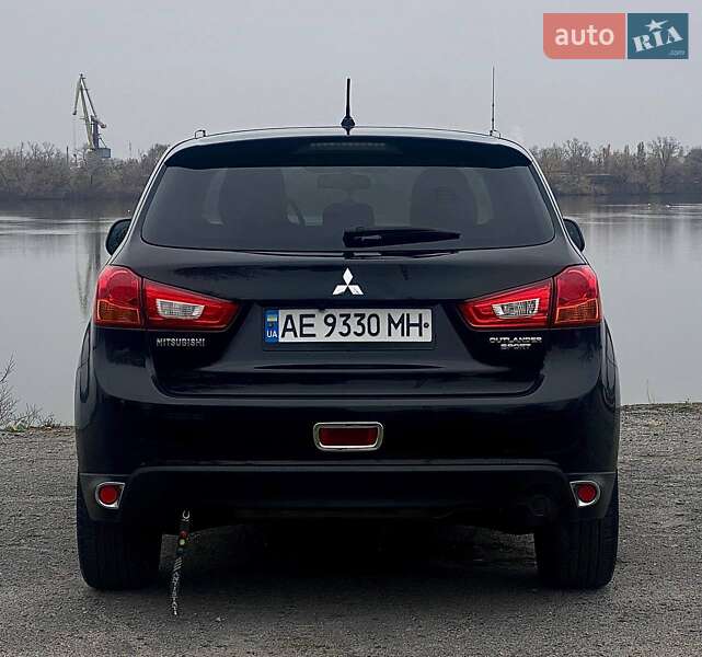 Внедорожник / Кроссовер Mitsubishi Outlander 2014 в Днепре фото 10 Внедорожник / Кроссовер Mitsubishi Outlander 2014 в Днепре