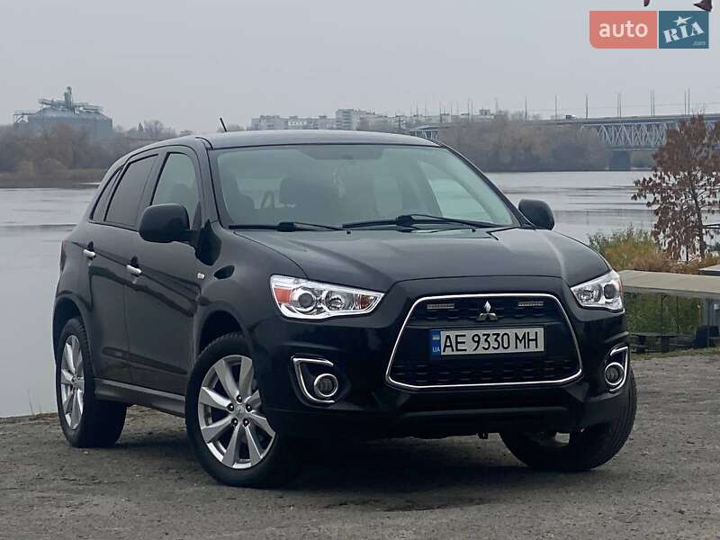 Внедорожник / Кроссовер Mitsubishi Outlander 2014 в Днепре фото 4 Внедорожник / Кроссовер Mitsubishi Outlander 2014 в Днепре