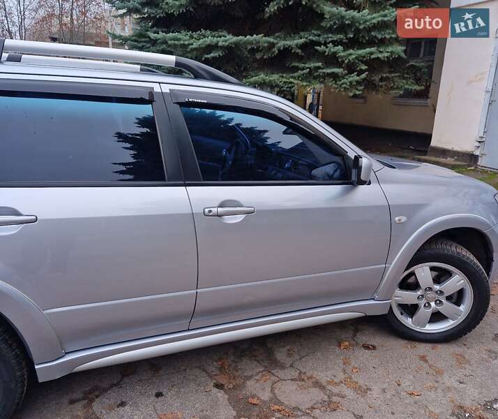 Внедорожник / Кроссовер Mitsubishi Outlander 2008 в Желтых Водах