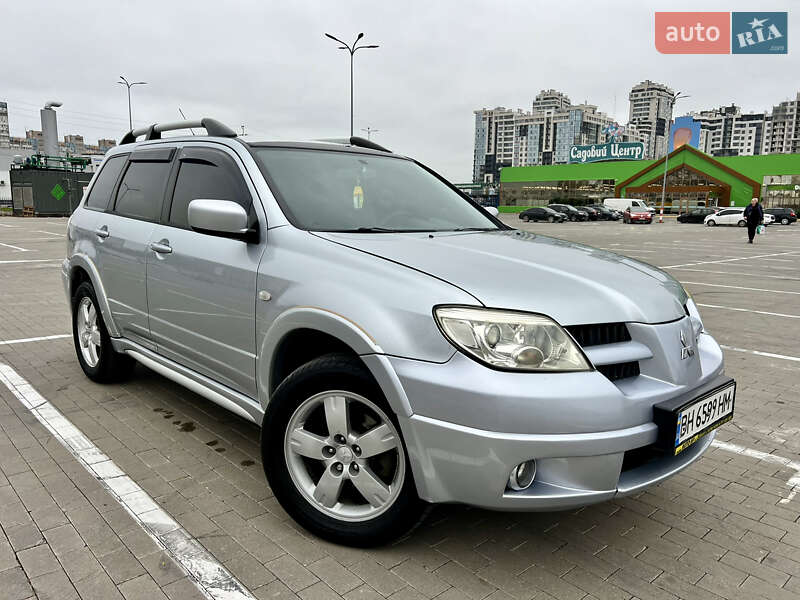 Позашляховик / Кросовер Mitsubishi Outlander 2008 в Одесі фото Позашляховик / Кросовер Mitsubishi Outlander 2008 в Одесі