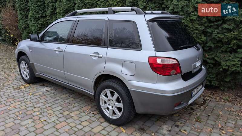 Позашляховик / Кросовер Mitsubishi Outlander 2006 в Рівному фото 7 Позашляховик / Кросовер Mitsubishi Outlander 2006 в Рівному