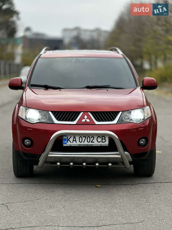 Внедорожник / Кроссовер Mitsubishi Outlander 2008 в Умани