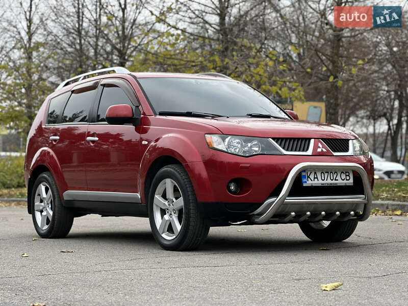 Внедорожник / Кроссовер Mitsubishi Outlander 2008 в Умани