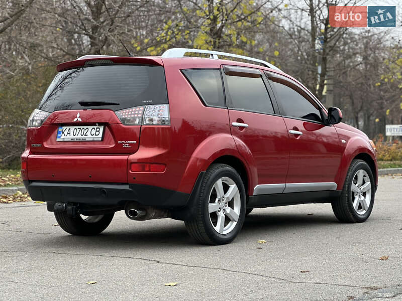 Внедорожник / Кроссовер Mitsubishi Outlander 2008 в Умани