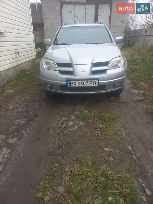 Внедорожник / Кроссовер Mitsubishi Outlander 2008 в Полонном фото 6 Внедорожник / Кроссовер Mitsubishi Outlander 2008 в Полонном